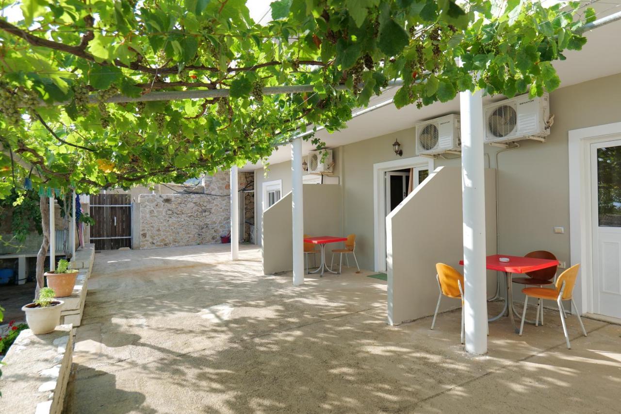 Villa Gjika Qeparo Luaran gambar